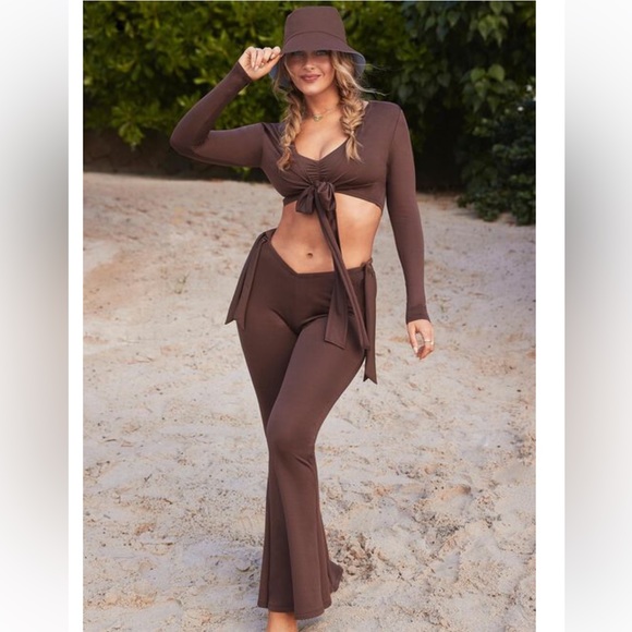 CLEARANCE Camille Kostek Flare Leg Beach Pants - Picture 6 of 6